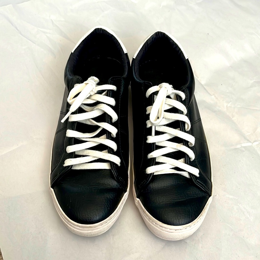 Old Navy Blackjack Court Sneaker - Picture 1 of 9